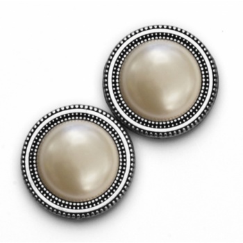 pearl_ldome_cream_pair